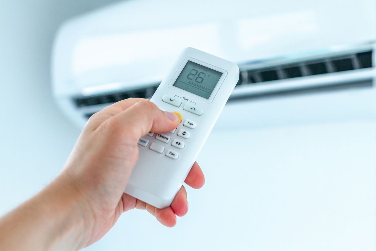 夏（冷房）｜エアコンの電気料金を節約する方法
