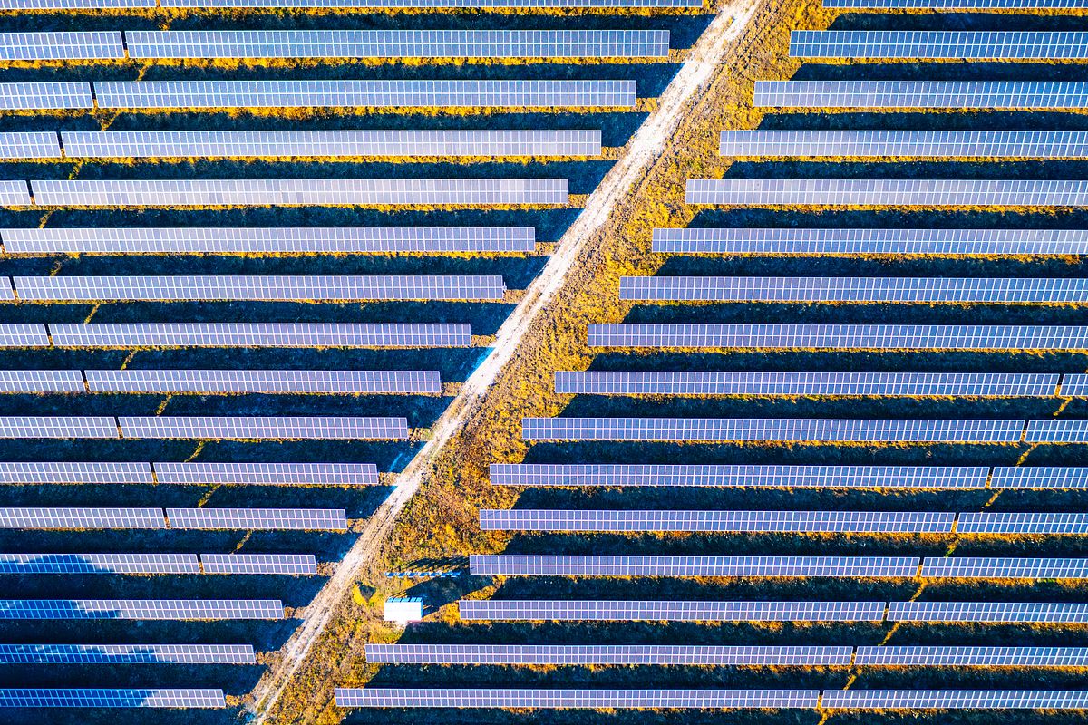 新築建物への太陽光発電設置義務化はいつから?