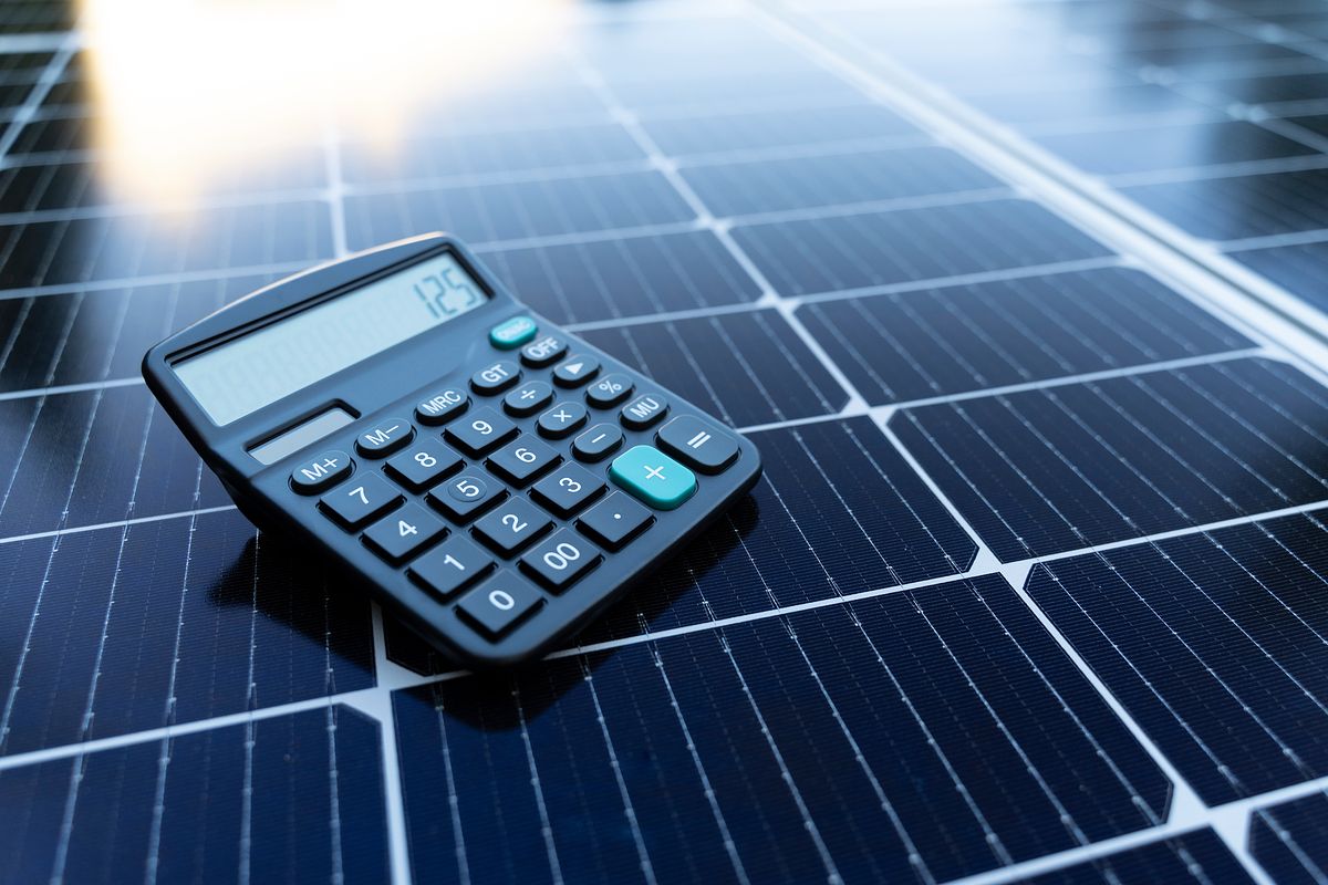 太陽光発電の減価償却の計算方法